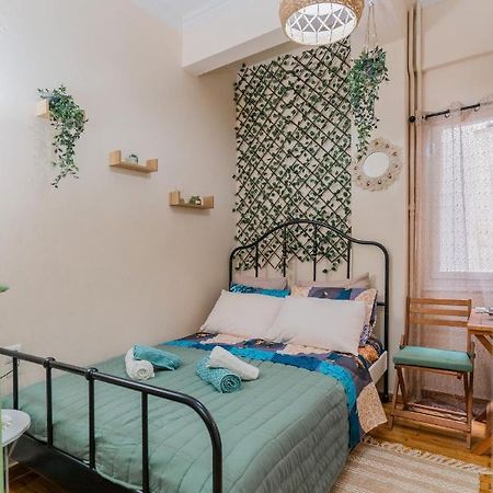 Green Boho Apartment Aten Exteriör bild