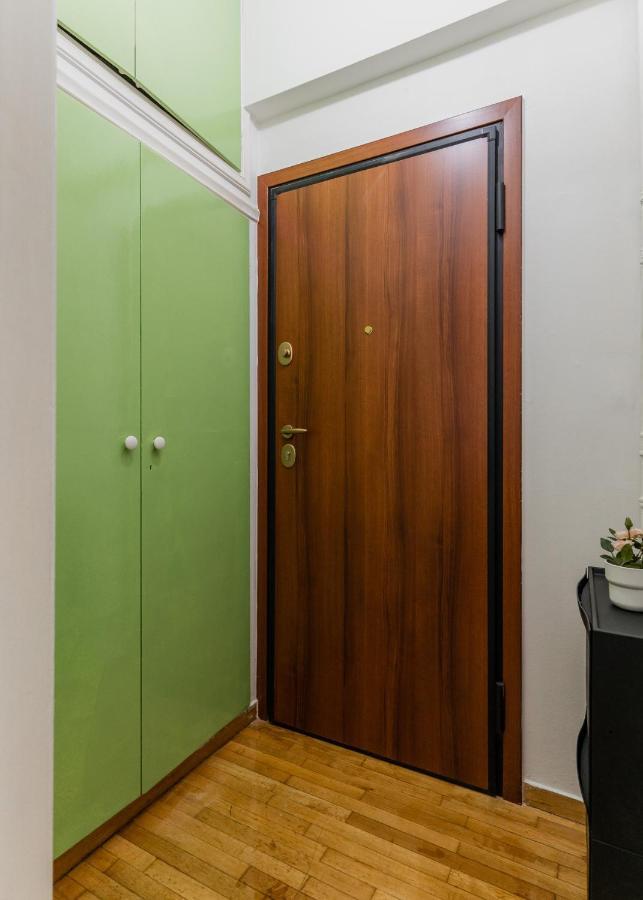 Green Boho Apartment Aten Exteriör bild